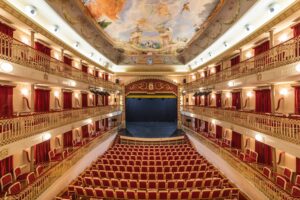 Teatro Concha Segura - Escenario y palcos
